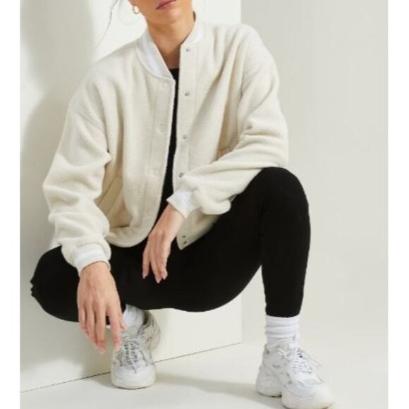 Altar'd State AS Revival Off White First String Sherpa Bomber Jacket S NWT Snap - Picture 1 of 16